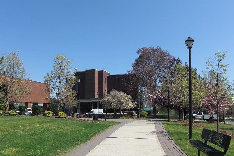 ELS Language Centers, Teaneck